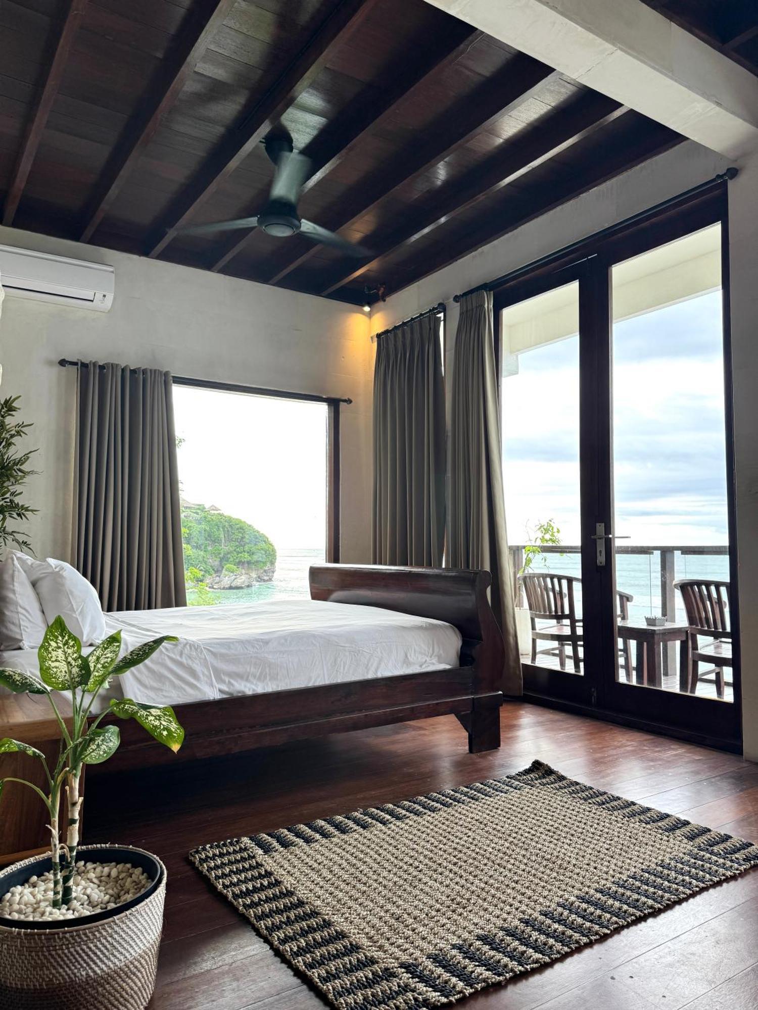 Bale Bingin Beachfront Stay Uluwatu Habitación foto